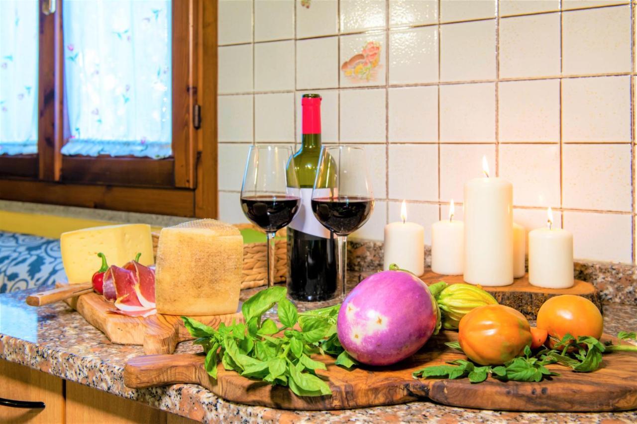 Hostly - Country House Donoratico - Only For Families Εξωτερικό φωτογραφία