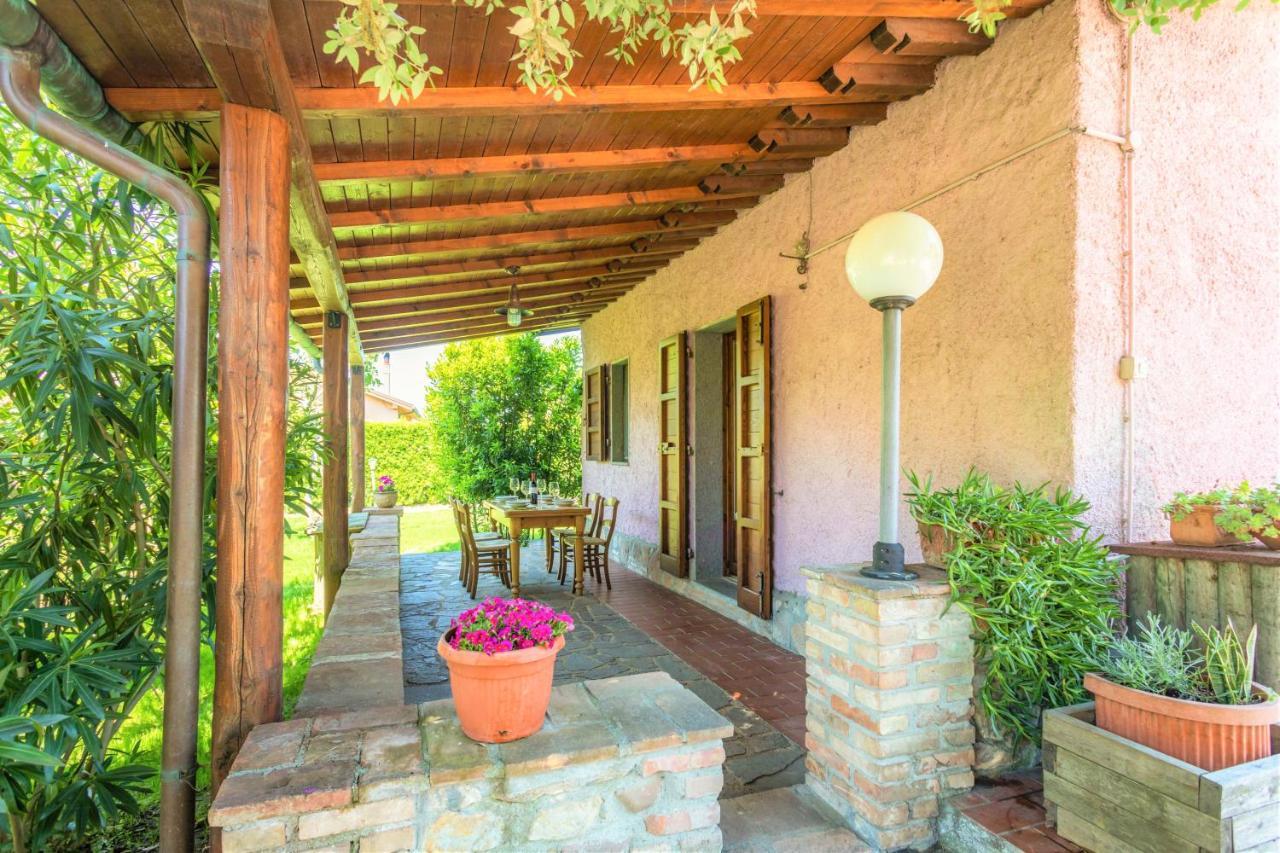 Hostly - Country House Donoratico - Only For Families Εξωτερικό φωτογραφία