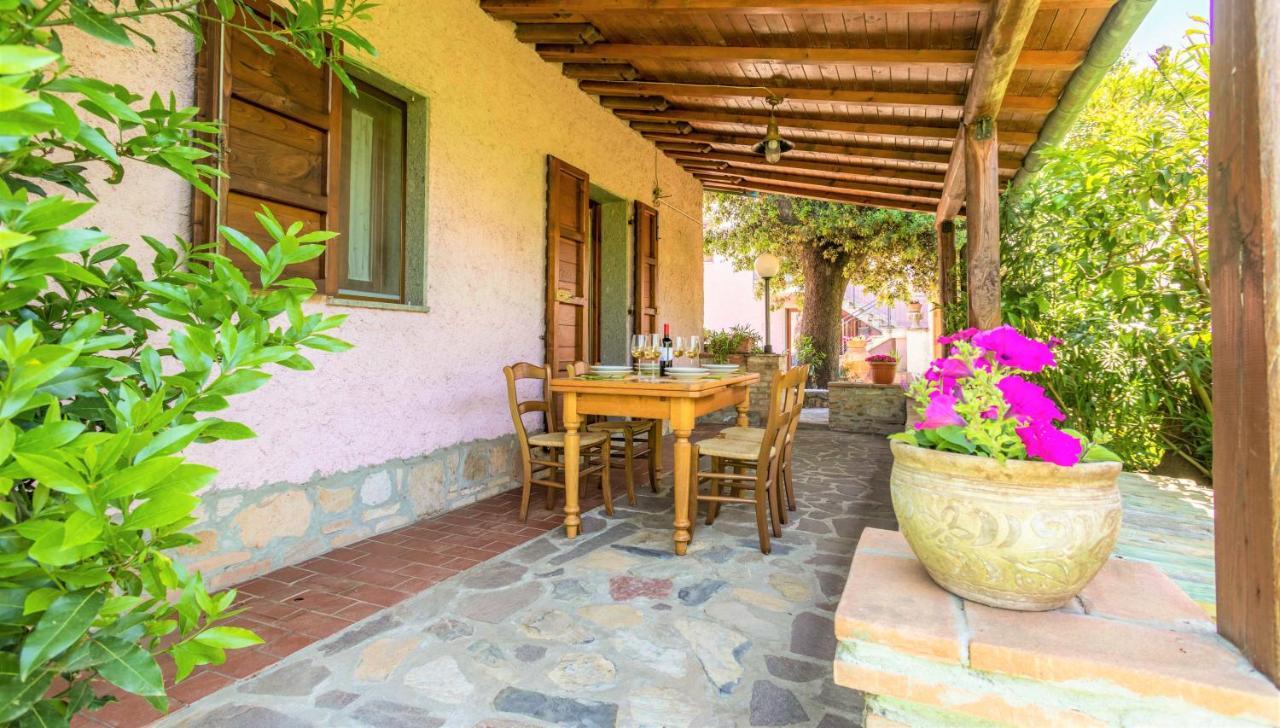 Hostly - Country House Donoratico - Only For Families Εξωτερικό φωτογραφία